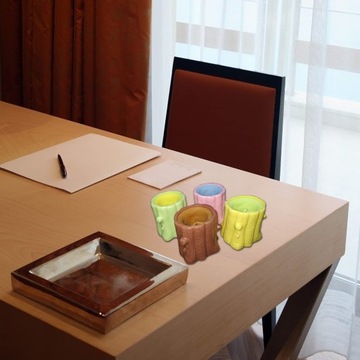 БЕЛКИ В ИГРУШКЕ ДЛЯ СЕНСОРНЫХ МАНИПУЛЯЦИЙ НА ДЕРЕВЕ