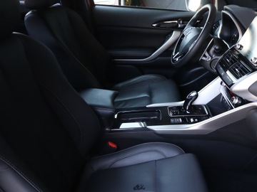 Mitsubishi Eclipse Cross SUV PHEV 2.4 188KM 2022 Mitsubishi Eclipse Cross Plug-in-Hybrid, zdjęcie 8