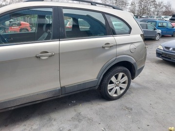 CHEVROLET CAPTIVA 2.0 2010 R DVEŘE ZADNÍ LEVÉ