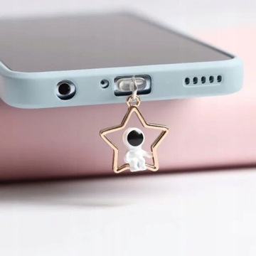 ZATYCZKA ZAŚLEPKA PRZECIW KURZOWI DO USB-C TYPE-C ASTRONAUTA I GWIAZDA