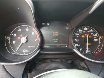 Alfa Romeo Giulia II 2019 Alfa Romeo Giulia 2019 2.0l 2.0 Benzyna 280KM, zdjęcie 9