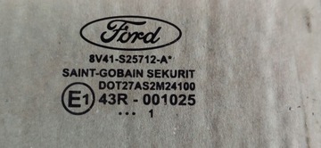 FORD KUGA MK1 SKLO (OKNO) BOČNÍ PRAVÁ ZADNÍ 11R