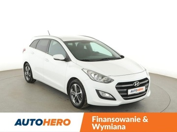 Hyundai i30 II Wagon Facelifting 1.4 MPI 100KM 2016 Hyundai i30 klimatyzacja multifunkcja grzane, zdjęcie 9