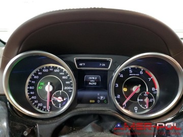 Mercedes Klasa M W166 2014 Mercedes-Benz ML _63 AMG_W166_5.5 L_550 km_2014r 5.5 Benzyna 550KM, zdjęcie 10