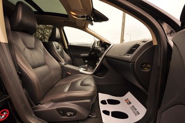 Volvo XC60 I SUV 2.0 D4 163KM 2012 Volvo XC 60 D4 163ps__SUMMUM__5-Cyl__Panorama, zdjęcie 21