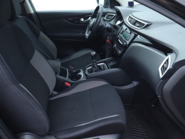 Nissan Qashqai II Crossover 1.2 DIG-T 115KM 2017 Nissan Qashqai 1.2 DIG-T, Salon Polska, Klima, zdjęcie 7