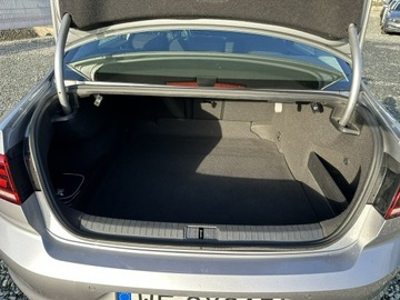 Volkswagen Passat B8 Limousine Facelifting 2.0 TDI SCR 150KM 2021 Volkswagen Passat 2.0 TDI 150KM 2021 ACC,zadbany, zdjęcie 27