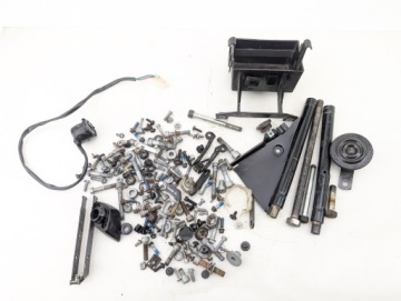 APRILIA RS4 125 11 - 17 ВИНТЫ СМЕСЬ