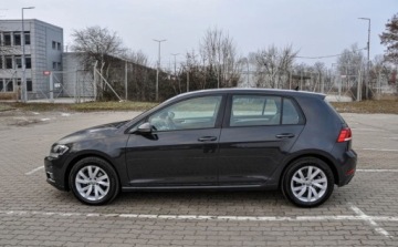 Volkswagen Golf VII Hatchback 3d Facelifting 1.6 TDI-CR DPF BMT 115KM 2017 Volkswagen Golf Lift 2017 r. 126 tys. km 1.6 Diesel 115KM, zdjęcie 1