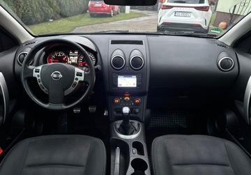 Nissan Qashqai I Crossover Facelifting  1.6 117KM 2012 Nissan Qashqai 1.6 117KM Kamera360 CLIMATRONIC PANORAMA Bezwypadkowy Serwis, zdjęcie 16