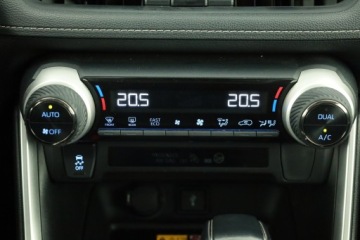 Toyota RAV4 V SUV 2.5 Hybrid Dynamic Force 218KM 2022 Toyota RAV 4 2.5 Hybrid, Salon Polska, zdjęcie 9