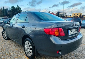 Toyota Corolla X Sedan 1.6 i 16V VVT-i 124KM 2007 Toyota Corolla Salon Polska Super stan Aso serwis, zdjęcie 3