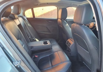 Jaguar XE 2017 Jaguar XE 35T AWD SPORT GetHelp 3.0 Benzyna 340KM, zdjęcie 11