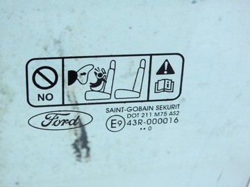 ОКНО ДВЕРИ СЛЕВА СПЕРЕДИ FORD FOCUS MK2 LIFT
