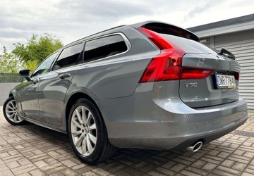 Volvo V90 II Kombi 2.0 D4 190KM 2019 Volvo V90 Volvo V90 D4 Geartronic Momentum, zdjęcie 2