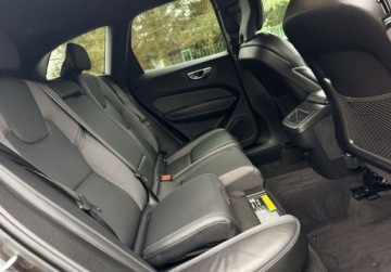 Volvo XC60 II 2023 Volvo XC 60 B4 FullLed El.Klapa Fotele Pamieci Skora Kamera Blis Harmann G, zdjęcie 21