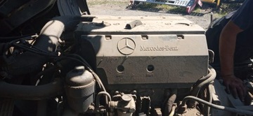 MERCEDES ATEGO silnik om904