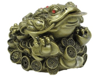 Złota trzynożna żaba z monetą wz.2 - Feng Shui