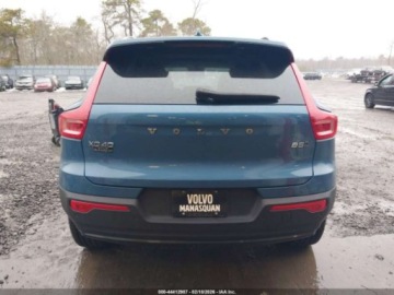 Volvo XC40 2024 Volvo XC 40 2024 r., 2,0L B5 ULTIMATE DARK THEME 2.0 Benzyna 247KM, zdjęcie 4