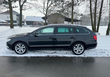 Skoda Superb II Kombi 1.8 TSI 160KM 2011 Skoda Superb Skorzana tapicerka, xenon, el. Klapa 1.8 Benzyna 160KM, zdjęcie 7