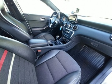 Mercedes Klasa A W176 Hatchback 5d 1.6 180 BlueEFFICIENCY 122KM 2013 Mercedes A 180 salon, II właściciel, 2013/14, zdjęcie 11