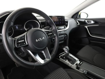 Kia XCeed PHEV Facelifting 1.6 GDi Plug-In 141KM 2023 Kia XCeed PHEV automat navi kamera grzane fotele, zdjęcie 13