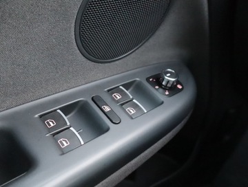 Volkswagen Golf Plus II 1.6 TDI-CR DPF BlueMotion 105KM 2012 VW Golf Plus 1.6 TDI, Klima, Klimatronic, zdjęcie 12