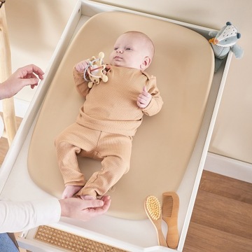 NATTOU Мягкий пеленальный коврик Softy Beige, без BPA, 50x70 см