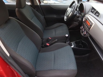Toyota Yaris III Hatchback 5d 1.0 VVT-i 69KM 2011 Toyota Yaris 1.0 VVT-i, Salon Polska, Serwis ASO, zdjęcie 8