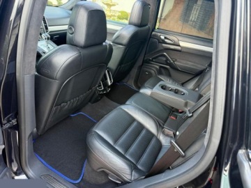 Porsche Cayenne II SUV 4.8 V8 420KM 2014 Porsche Cayenne 4.8 Benzyna 420KM 4x4 2014r, zdjęcie 6