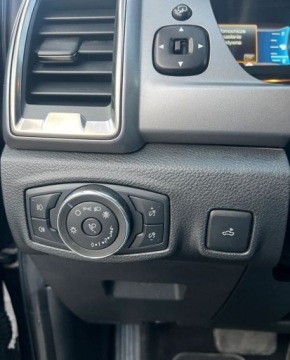 Ford Ranger V Podwójna kabina Facelifting 2019 2.0 EcoBlue 213KM 2021 Ford Ranger Bezwypadkowy Pierwszy wlasciciel Salon Polska Faktura Vat Auto, zdjęcie 32