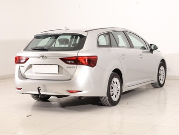 Toyota Avensis III Wagon Facelifting 2015 1.6 D-4D 112KM 2015 Toyota Avensis 1.6 D-4D, Salon Polska, Serwis ASO, zdjęcie 4