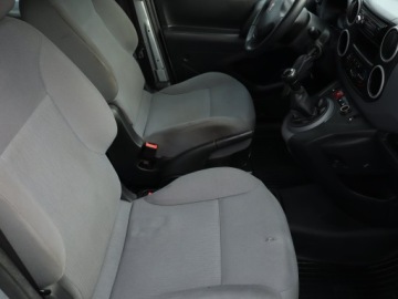 Peugeot Partner II Furgon L1 Facelifting 1.6 HDi 92KM 2014 Peugeot Partner 1.6 HDi, Salon Polska, Klima, zdjęcie 8