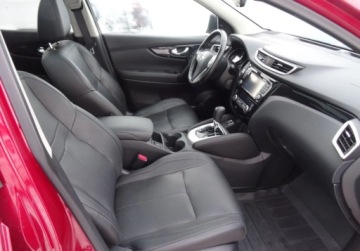 Nissan Qashqai II Crossover 1.6 dCi 130KM 2016 Nissan Qashqai 1.6 D 131KM Automat Bezwypadkowy Oplacony Serwisowany, zdjęcie 13