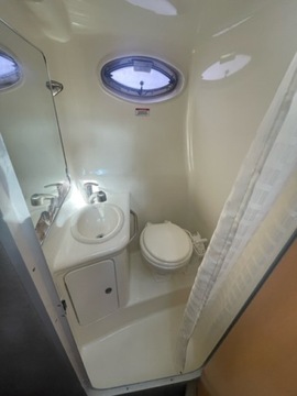 Моторная яхта SEA RAY 255 SUNDANCER 5.0 ГАРАНТИЯ