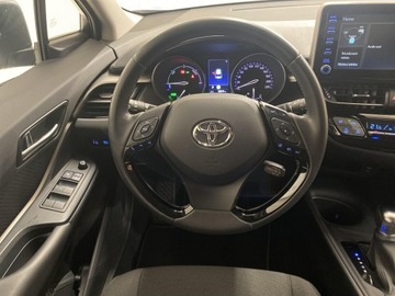Toyota C-HR I Crossover Facelifting 1.8 Hybrid 122KM 2022 Toyota C-HR 1.8 Hybrid GPF Comfort Toyota C-HR 1.8, zdjęcie 11