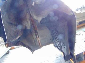 Audi Q3 II F3 83A SPORTBACK ЗАДНИЙ РЕМЕНЬ ЗАДНЯЯ ЧЕТВЕРТЬ СТЕНКИ