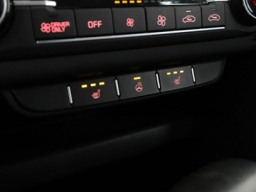 Kia XCeed PHEV 1.6 GDi Plug-in Hybrid 141KM 2021 Kia XCeed PHEV automat full LED klima auto navi, zdjęcie 30