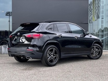 Mercedes GLA II Off-roader Facelifting 2.0 200d 150KM 2025 MERCEDES-BENZ GLA 200 d AMG Line Suv 2.0 (150KM) 2025, zdjęcie 3
