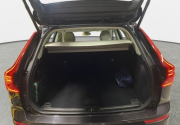 Volvo XC60 II 2022 Volvo XC 60 VAT 23 Bright Plus 2.0 B4 mHEV 197KM automat 2022 r., salon PL, zdjęcie 16