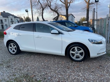 Volvo V40 II Cross Country 2.0 D2 DRIVE-E 120KM 2015 Volvo V40 2.0 D-2 120 KM SUMMUM BEZWYPADKOWY IDEALNY WYPOSAZONY 2.0, zdjęcie 7