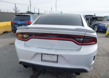 Dodge Charger VII 6.4 HEMI V8 492KM 2021 Dodge Charger DODGE CHARGER SCAT PACK RWD 6.4 Benzyna 492KM, zdjęcie 3