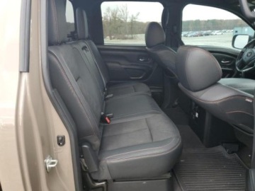 Nissan Titan 2021 Nissan Titan 2021, 5.6L, 4x4, PRO-4X, od ubezpieczalni 5.6 Benzyna 400KM, zdjęcie 8