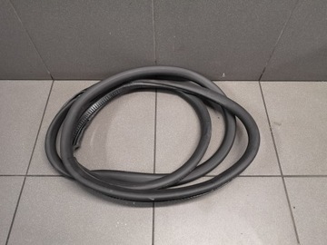 USZCZELKA DRZWI LEWY PRZÓD AUDI A8 D3