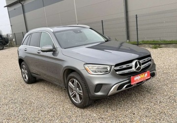 Mercedes GLC C253 2021 Mercedes-Benz GLC 4x4 GLC 2.0 BENZ 258 KM 2021r Warszawa 2.0 Benzyna, zdjęcie 1
