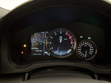Lexus RC Coupe F Facelifting 5.0 V8 464KM 2022 Lexus RC F Elegance Lexus RC F Elegance+Carbon, Be, zdjęcie 25