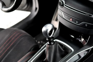 Peugeot 308 II SW 2.0 BlueHDi 150KM 2016 Peugeot 308 SW GT Line 2,0 HDi Bi Xenon Ledy, zdjęcie 24