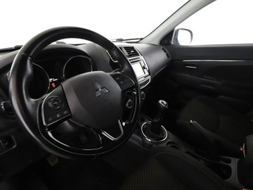 Mitsubishi ASX I SUV Facelifting 2015 1.6 117KM 2016 Mitsubishi ASX klima auto kamera cofania, zdjęcie 13