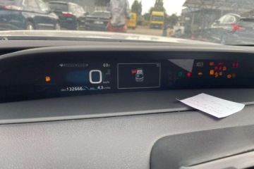 Toyota Prius IV 2019 Toyota Prius 2019 Toyota Prius Prime - w Polsce po oplatach i akcyzie 1.8, zdjęcie 15