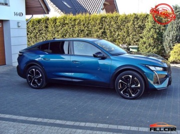 Peugeot 408 P54 Crossover Plug-In 1.6 Plug-In Hybrid 225KM 2023 Peugeot 408 Peugeot 408 1.6 PureTech Hybrid PHEV Allure EAT8 1.6 225KM, zdjęcie 2